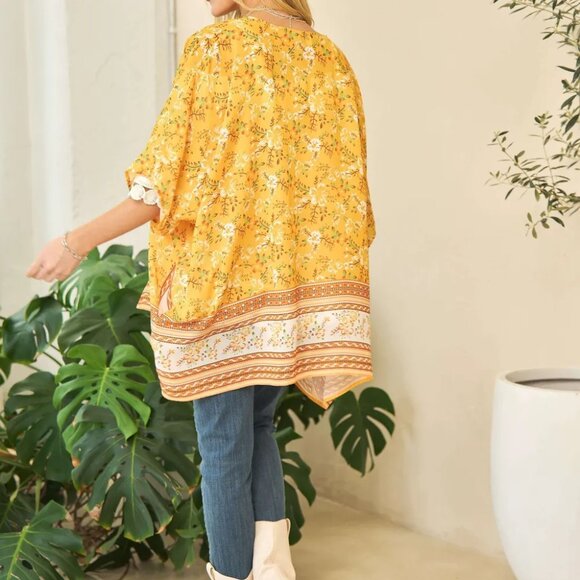 Davi & Dani Floral Printed Short Sleeve Loose Fit Kimono Cover Up - Picture 9 of 10
